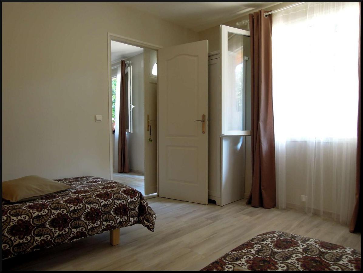 Apartamento La Vigne Et L'Olivier Villeneuve-lès-Avignon Exterior foto